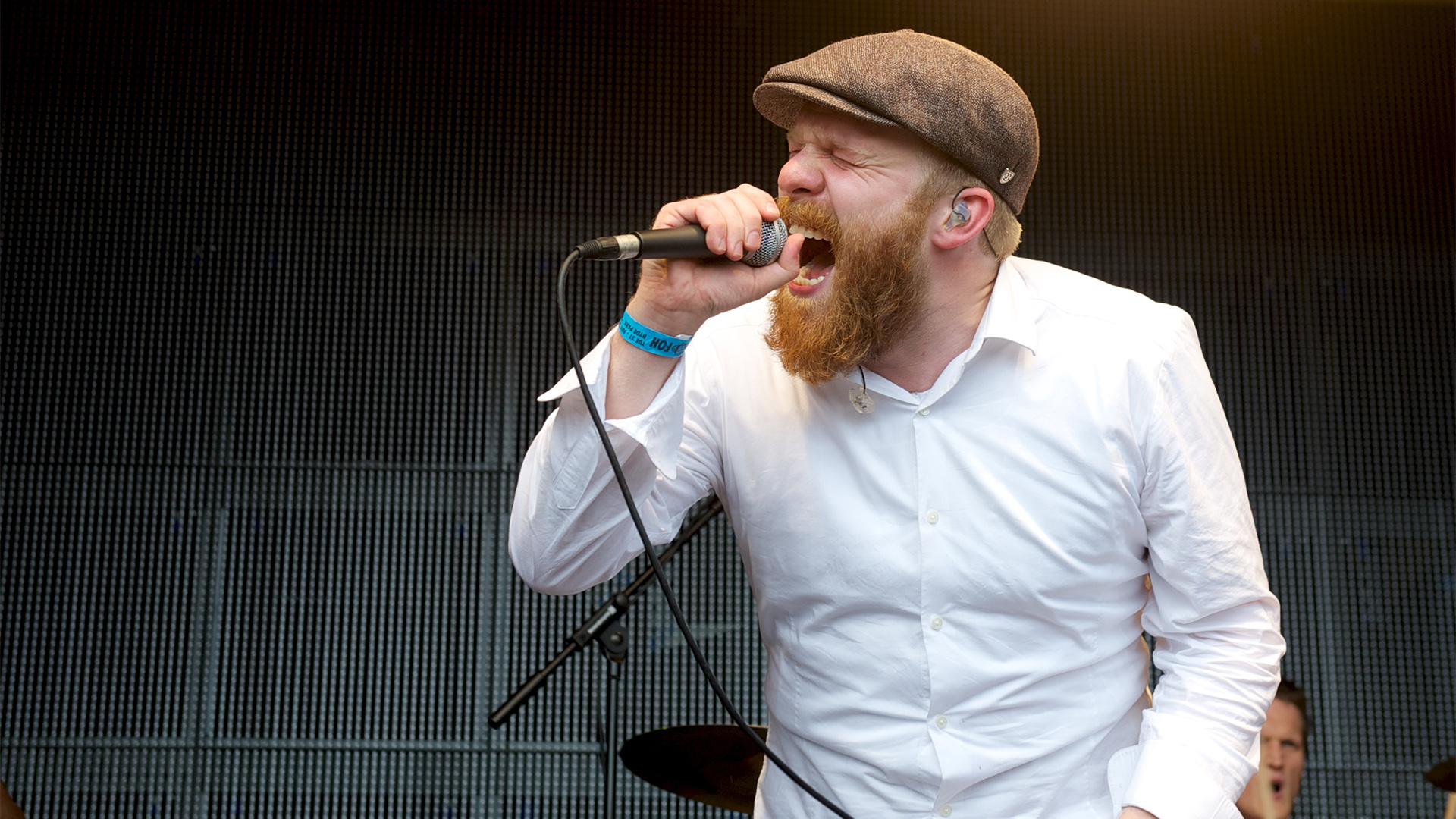 Alex Clare: The singer who chose his faith over Adele tour -thentertainment.vision